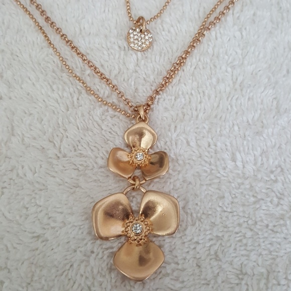 New Lucky Brand Flower Layered Statement Necklace - Picture 4 of 6